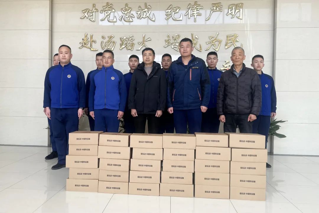 Приветствие на пролетта и изпращане на топлина | Changshu Polyester поздравява пожарната бригада Dongbang